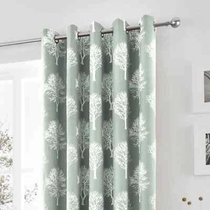 Par de cortinas de ojales Woodland Trees de Fusion en huevo de pato 66 x 72 pulgadas - Imagen 1 de 3