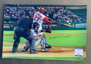 ANGELS VLADIMIR GUERRERO AUTOGRAPHED 20"x30" PHOTOGRAPH BECKETT BAS COA X86216 - Picture 1 of 1