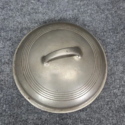 Винтажная чугунная крышка для голландской печи Wagner Ware Sidney ТОЛЬКО 1268 B капельница 10,5 дюйма - Изображение 1 из 4