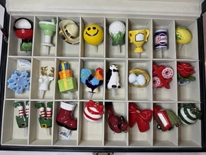 Nora Fleming Set, NICHT MEHR PRODUZIERT/SELTENE Minis, unglaubliche Sammlung von 24 in Aufbewahrungsbox - Bild 1 von 24