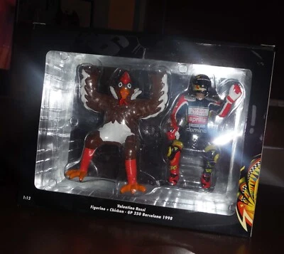 MINICHAMPS 1:12 VALENTINO ROSSI & CHICKEN GP 250 BARCELONA 1998 LIMITED EDITION - Image 1 of 2