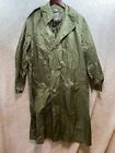 US Military Man's Nylon Rubber Coated Raincoat 36 REGULAR 8405-753-6461
