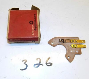 NOS GM Delco 1960 - 1962 Single Speed Wiper Terminal Board 4906709 - Picture 1 of 3