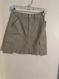 Women NWT " Joe's Desert Sage Color, cargo short skirt. Size 24. Reg. $100 - Picture 1 of 2