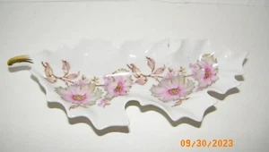 Mitterteich Bavaria Germany Schale in Blattform rosa Blumen #6057-101 Vintage - Bild 1 von 3