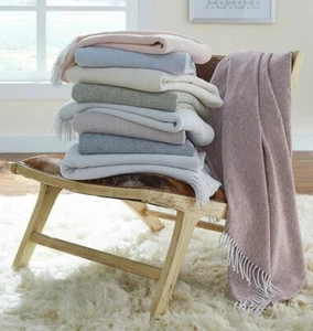 Ferra Terzo Blech Überwurf 51" x 71" NEU - Bild 1 von 7