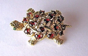 Vintage Estate 14K Yellow Gold & Garnet Emerald Eye Turtle Pin Brooch - READ! - Picture 1 of 4