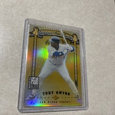 2001 Passing The Torch Donruss Elite Gold Tony Gwynn 90/1000