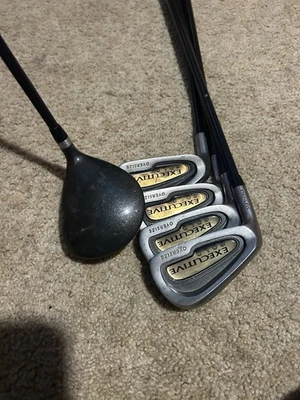 Spalding Executive Left Handed Golf Set 4,5,7, P And 3 Wood - Image 1 of 4