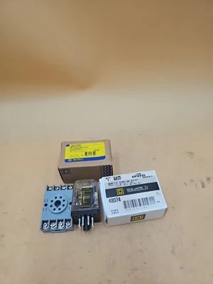 Square D 8501 KP12V20 120V Relay with 8501-NR51 Base - Image 1 of 4