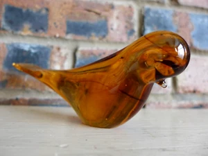 Vintage art glass bird paperweight Murano smoked amber collector Made In Italy - Picture 1 of 11