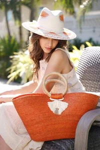 Woven Palm Beach Tote - Picture 1 of 12