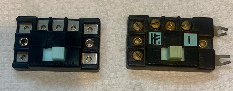 2 controles de participación Atlas - sueltos usados Foto 1 de 1