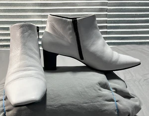 Vagabond Shoemaker Olivia White Leather Pointed Toe Booties Retro Womens Size 7 - Picture 1 of 16