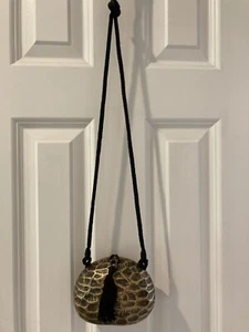 TIMMY WOODS CLASSIC LEOPARD MINAUDIERE HAND CARVED PURSE CLUTCH TASSEL ANIMAL - Picture 1 of 5