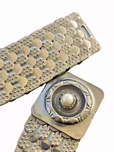 PAMART MFG Metal Fish Scales Stretch Silver Tone Belt w/ Pearl and Rhinestones - Picture 1 of 8