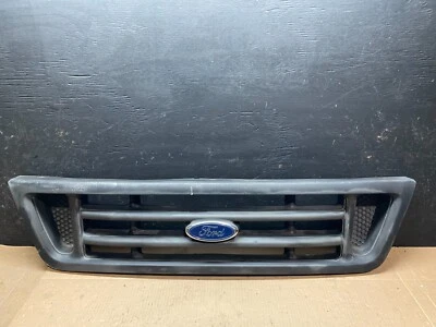 Parrilla delantera Ford Econoline E150 E250 E350 2003 a 2007 F3855 OEM DG1 Foto 1 de 4