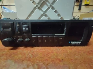 classic BLAUPUNKT LUBECK CC22 car radio cassette player - Bild 1 von 7