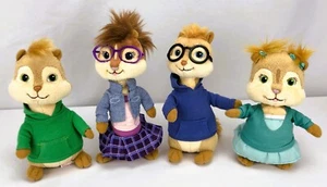 Lotto peluche Ty 2010 Alvin & The Chipmunks ~ Simon, Theodore, Eleanor, Jeanette - Foto 1 di 2