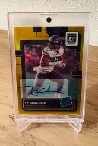 2022 Panini Donruss Optic Football Ty Chandler RC Auto /10 Minnesota Vikings - Bild 1 von 2