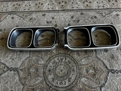 Biseles de luces delanteras Mopar 1969 Plymouth Road Runner Satellite Belvedere OEM Foto 1 de 4