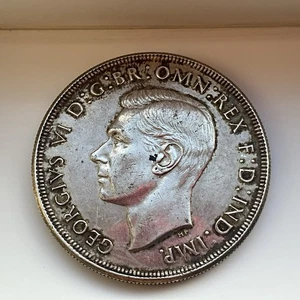GEORGE VI - 1937 Crown - from Australia - Picture 1 of 5