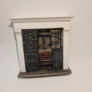 1/12th Scale Doll House Very Nice Range in Surround Artisan made SEC04 - Picture 1 of 4