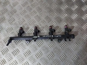 Barre Rampe Injection - RENAULT MEGANE II (2) 1.6L ESS - Réf : 8200135504 - Picture 1 of 4