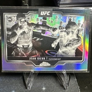 2025 Topps Chrome UFC n. 56 Jean Silva rifrattore negativo radiocomandato - Foto 1 di 2