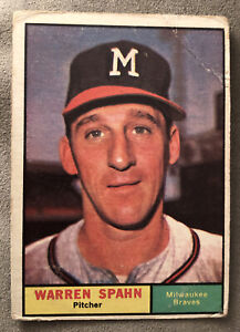 1961 Topps Warren Spahn Baseball Card #200 Braves HOF Pitcher Low-Grade Creased
