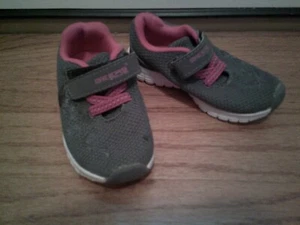 Toddler Girls Geers Sneakers Size 9 - Picture 1 of 3