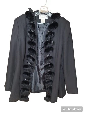 Chaqueta abierta de noche St Anthony de colección solo talla 12 negra imitación piel bolas Foto 1 de 4