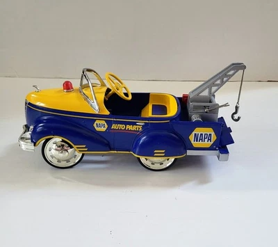 NAPA Auto Parts Pedal Car 1940 Gendron Tow Truck Bank Diecast Car Vintage 1/18 - Image 1 of 4