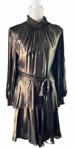 Neu mit Etikett Alex Marie Metalllic schwarz/gold Folie schimmernd hochgeschlossen Gürtel Kleid Rüschen - Bild 1 von 8