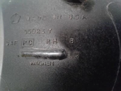 Used Right Headlight Assembly fits: 1996 Jeep Grand cherokee Right Grade B - Image 1 of 4