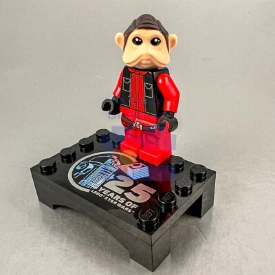 LEGO Star Wars - Nien Nunb - 75396 - 25th Anniversary with Stand - Image 1 of 3
