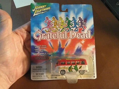 2004 Johnny Lightning Grateful Dead 1965 Volkswagen Samba Bus VW   #HW90 - Image 1 of 4