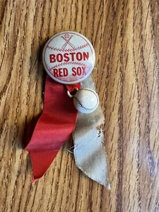 1950's Baseball Boston Red Sox Crossed Bats Souvenir Pin Button Token Charms - Picture 1 of 2