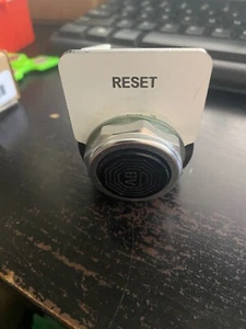 800TA201 PUSHBUTTON WATER TIGHT/OIL TIGHT CORR RESISTANT 30 MM FLUSH HEAD BLACK - Picture 1 of 4
