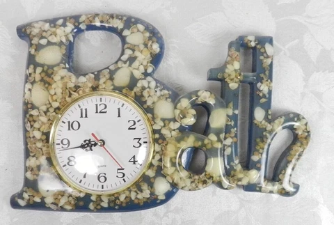 Vtg Lucite Acrylic "Bath" Clock w- Sea Shells Kirch New Haven Blue Works Cover