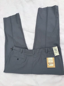 Haggar Mens Classic Fit 42W X 29L Cool 18 Performance Comfort Waist Gray NWT - Picture 1 of 5