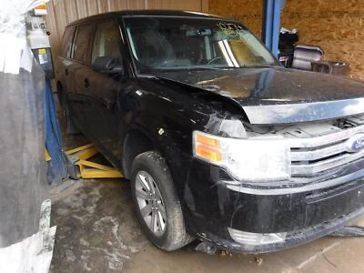 2009-2012 Ford Flex Right Passenger Side Headlight, Halogen **USED PART** Foto 1 de 4