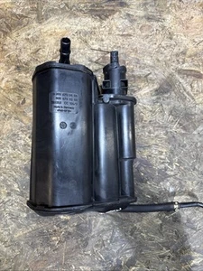 2012-2015 Mercedes-Benz C250 Evap Charcoal Fuel Vapor Canister 203-470-06-59 - Picture 1 of 7