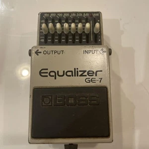 Pedal efecto ecualizador para guitarra BOSS GE-7 usado - Imagen 1 de 4
