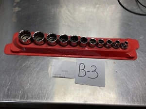 Snap-On PAKTY 240 Flank Drive Socket Set with Magnetic Arranging Tray Red 11 Pcs - Picture 1 of 3