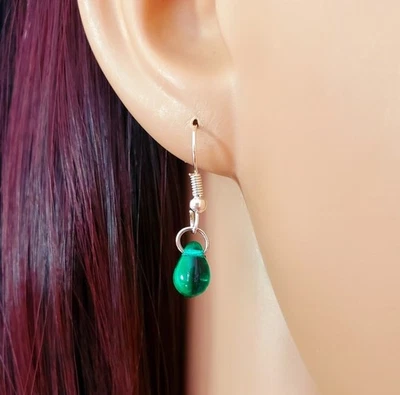 Emerald Green Earrings Teardrop Glass Dangle Drop Style Very Elegant Jewellery - Image 1 of 4