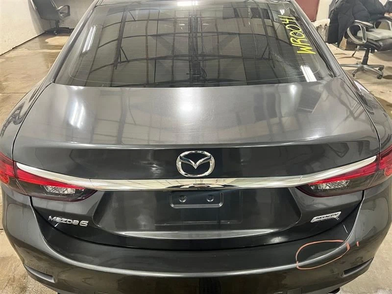 Tapa maletero/tapa GJY15261X compatible con 14-17 Mazda 6 2817867 Foto 1 de 4