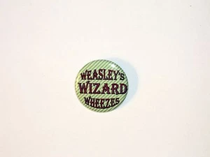 Harry Potter Button Pin- #91 Weasley's Wizard Wheezes - Picture 1 of 2