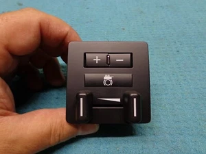 CHEVROLET SILVERADO 2500 3500 07 08 09 ELECTRONIC TRAILER BRAKE CONTROL SWITCH - Picture 1 of 6