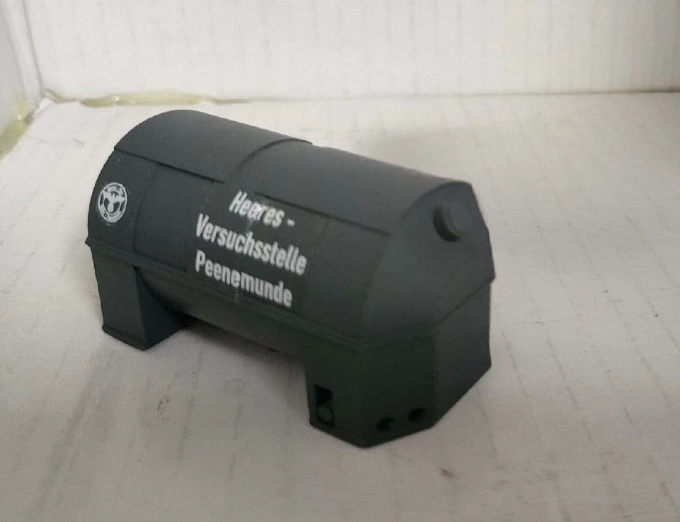 1/87 HO Scale DC Military WWII WW2 German V2 Rocket Gas Tank Painted Diorama - Image 1 of 1